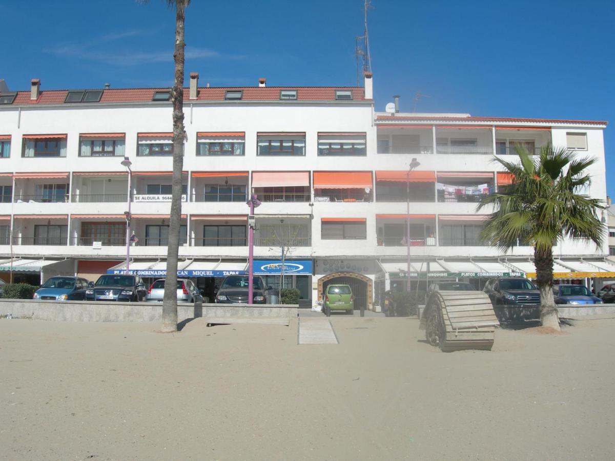 apartamento climatizado de tres dormitorios en el centro y junto a la playa Peñíscola Exterior foto