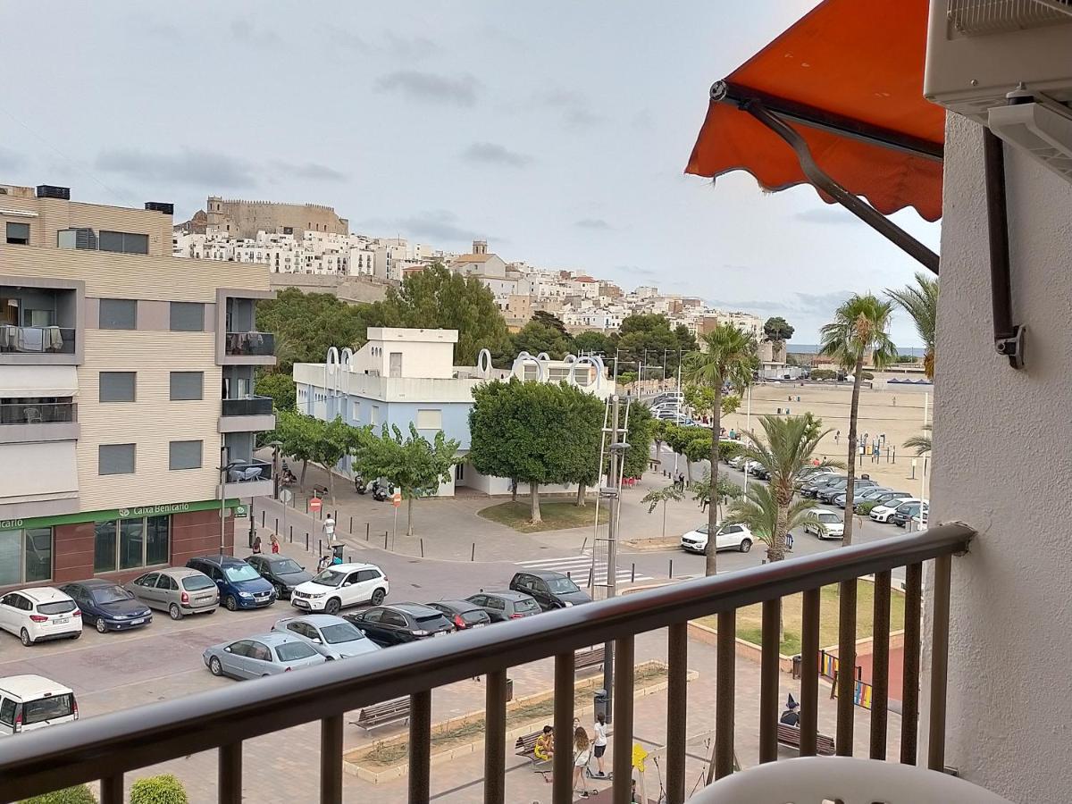 apartamento climatizado de tres dormitorios en el centro y junto a la playa Peñíscola Exterior foto